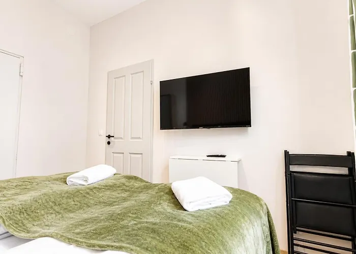 Apartment 4-br Apt, Ideal For Groups, 6-min To Stadthalle