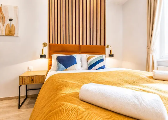 4-br Apt, Ideal For Groups, 6-min To Stadthalle
