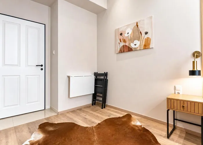 Apartment 4-br Apt, Ideal For Groups, 6-min To Stadthalle