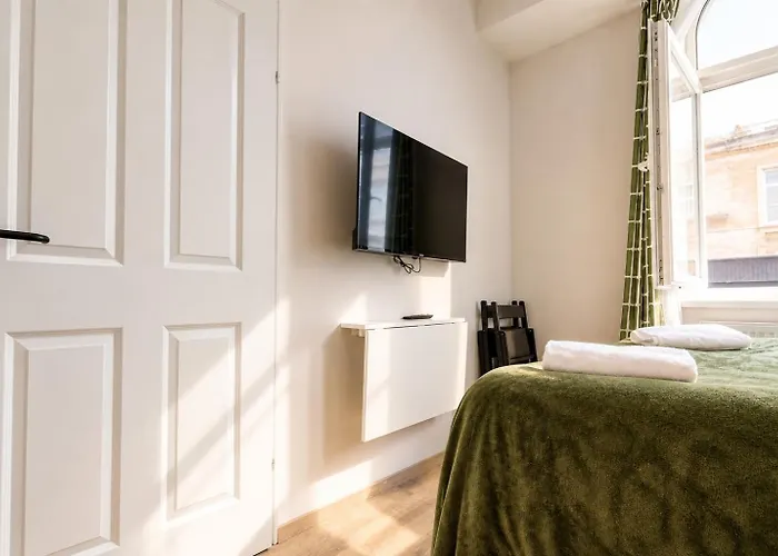 4-br Apt, Ideal For Groups, 6-min To Stadthalle Vienna